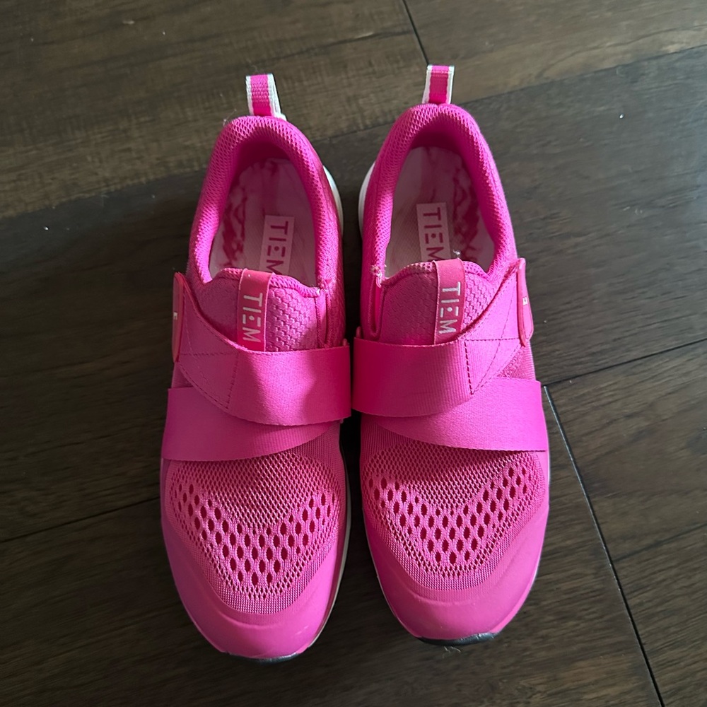 Pink Tiem cycling shoes